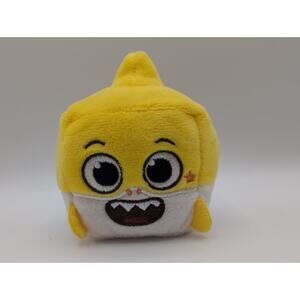 WowWee Pinkfong Baby Shark Plush Sound Cube